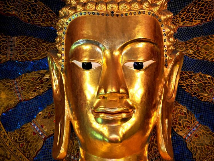 Produktbild: CALVENDO Puzzle Buddhas Augen | 1000 Teile Lege-Gr&ouml;&szlig;e 64x48cm Foto-Puzzle f&uuml;r gl&uuml;ckliche Stunden