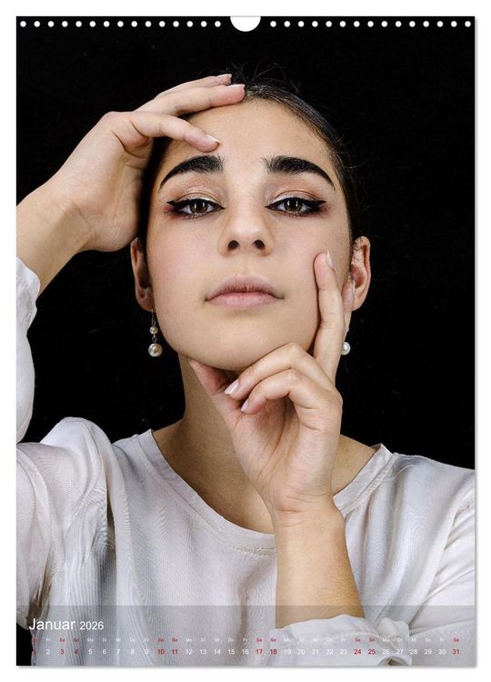 Produktbild: Beauty Faces - Photos by Michael Allmaier (Wandkalender 2026 DIN A3 hoch), CALVENDO Monatskalender
