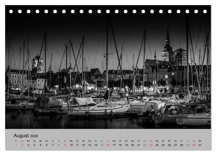 Produktbild: Hansestadt Stralsund bei Nacht (mit GPS-Koordinaten) (Tischkalender 2026 DIN A5 quer), CALVENDO Monatskalender