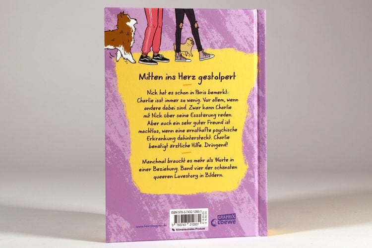 Produktbild: Heartstopper Volume 4 (deutsche Hardcover-Ausgabe)