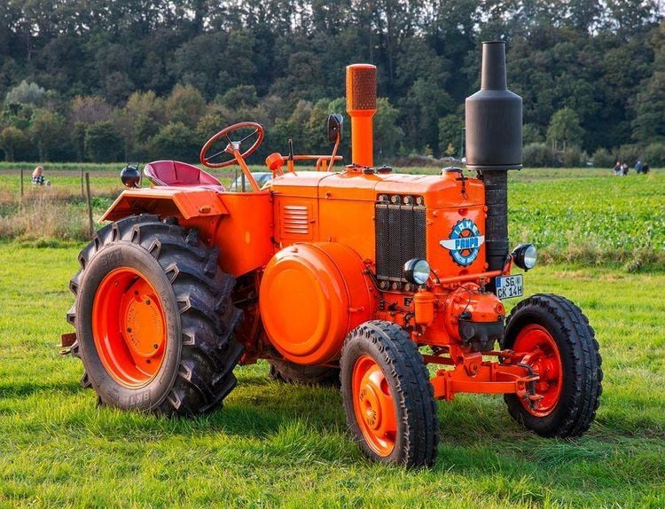 Produktbild: Traktor Klassiker 2027 &ndash; Eintragkalender
