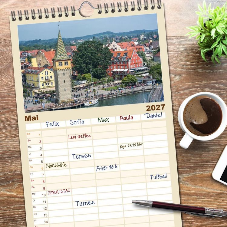 Produktbild: Familienplaner 2027 - Insel Lindau - Bayerische Perle im Bodensee mit 5 Spalten (Wandkalender, 21 x 45 cm) CALVENDO