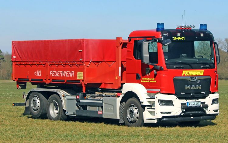 Produktbild: Jahrbuch Feuerwehrfahrzeuge 2026