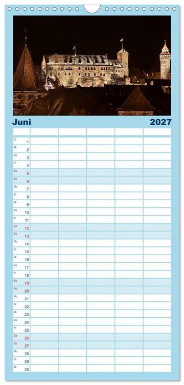 Produktbild: Familienplaner 2027 - N&uuml;rnberg - Die Altstadt bei Nacht mit 5 Spalten (Wandkalender, 21 x 45 cm) CALVENDO
