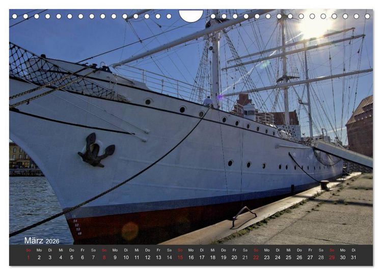 Produktbild: Stralsund. Das Tor zur Insel R&uuml;gen (Wandkalender 2026 DIN A4 quer), CALVENDO Monatskalender