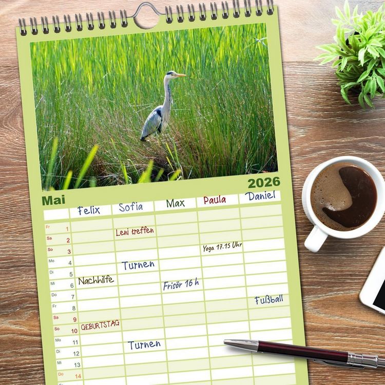 Produktbild: Familienplaner 2026 - Heimische V&ouml;gel mit 5 Spalten (Wandkalender, 21 x 45 cm) CALVENDO