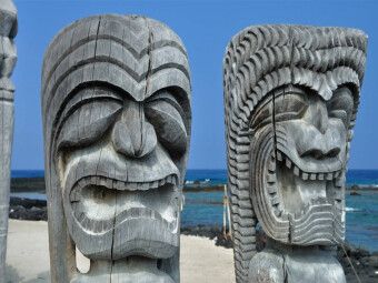 Produktbild: CALVENDO Puzzle G&ouml;tzen bewachen den Puuhonua o Honaunau National Historical Park | 1000 Teile Lege-Gr&ouml;&szlig;e 64x48cm Foto-Puzzle f&uuml;r gl&uuml;ckliche Stunden