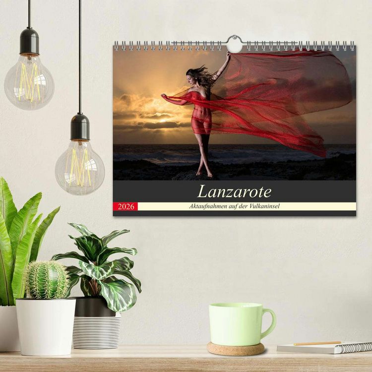 Produktbild: Lanzarote - Aktaufnahmen auf der Vulkaninsel (Wandkalender 2026 DIN A4 quer), CALVENDO Monatskalender