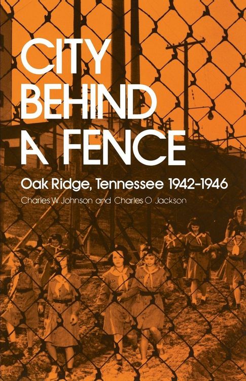 Produktbild: City Behind a Fence