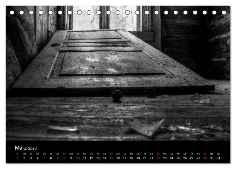 Produktbild: Objekte in schwarz weiss (Tischkalender 2026 DIN A5 quer), CALVENDO Monatskalender