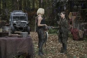 Produktbild: The 100 - Die komplette 5. Staffel [3 DVDs]