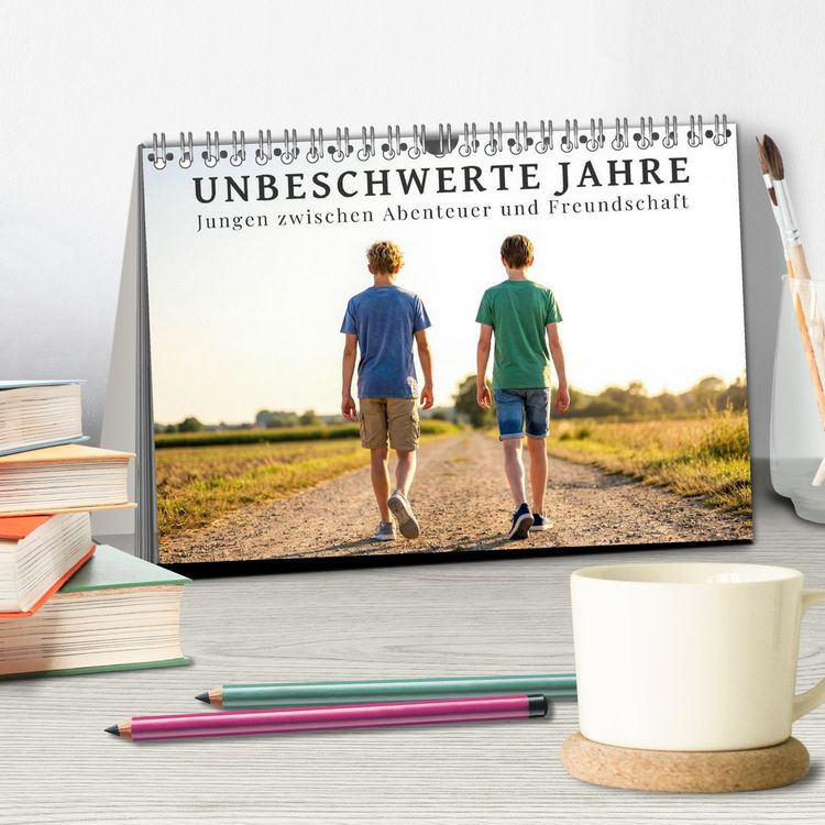 Produktbild: Unbeschwerte Jahre - Jungen zwischen Abenteuer und Freundschaft (Tischkalender 2027 DIN A5 quer), CALVENDO Monatskalender
