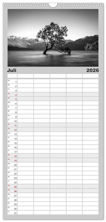 Produktbild: Familienplaner 2026 - Monochrome Wonders mit 5 Spalten (Wandkalender, 21 x 45 cm) CALVENDO
