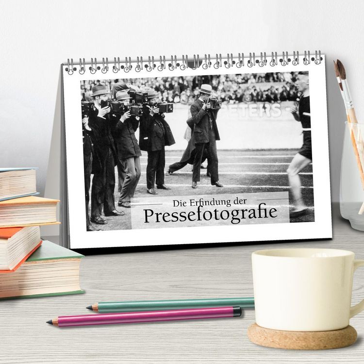 Produktbild: Die Erfindung der Pressefotografie - Aus der Sammlung Ullstein 1894-1945 (Tischkalender 2026 DIN A5 quer), CALVENDO Monatskalender