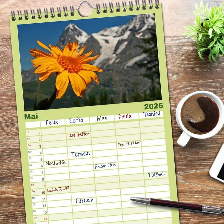 Produktbild: Familienplaner 2026 - Zauber der Berge. Die Schweizer Alpen mit 5 Spalten (Wandkalender, 21 x 45 cm) CALVENDO