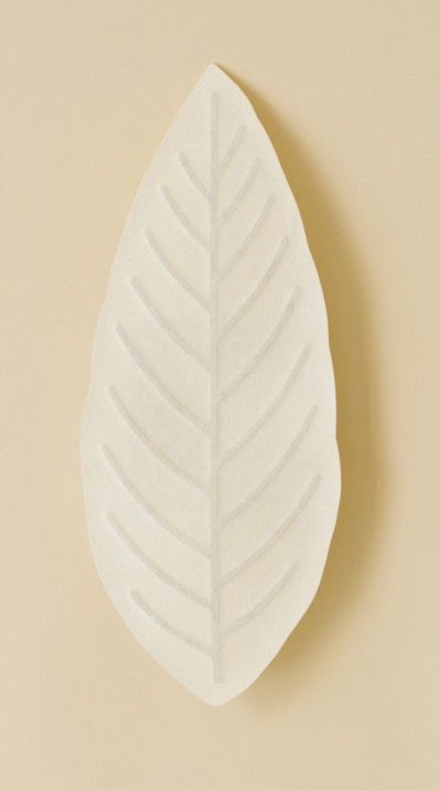 Produktbild: Flexible Hanji-Papierschale Blatt Wei&szlig; &ndash; Ablage / Servierschale aus koreanischem Hanji-