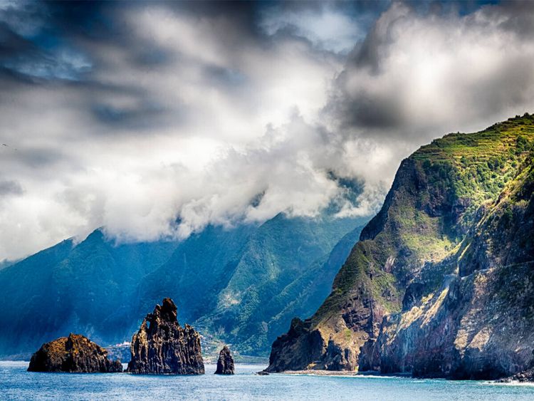 Produktbild: CALVENDO Puzzle Nordk&uuml;ste bei Porto Moniz | 1000 Teile Lege-Gr&ouml;&szlig;e 64 &times; 48 cm Foto-Puzzle f&uuml;r gl&uuml;ckliche Stunden