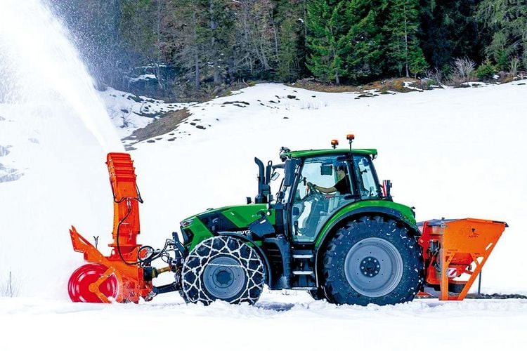 Produktbild: Traktoren bei der Arbeit verst&auml;ndlich erkl&auml;rt