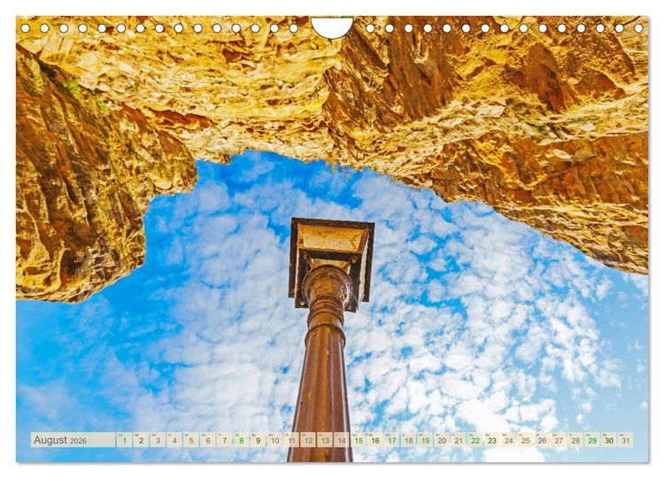 Produktbild: Oben - Bilder aus der Froschperspektive (Wandkalender 2026 DIN A4 quer), CALVENDO Monatskalender