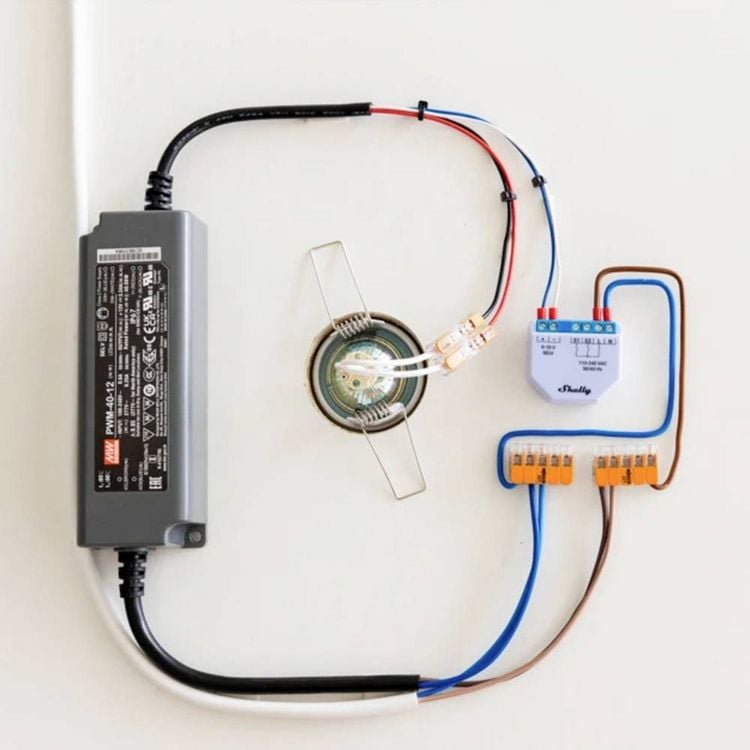 Produktbild: Shelly Plus 0-10V Dimmer Dimmaktor Bluetooth, Wi-Fi