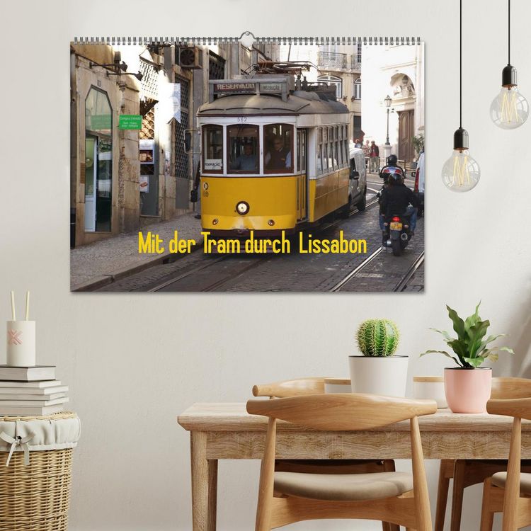 Produktbild: Mit der Tram durch Lissabon (Wandkalender 2025 DIN A2 quer), CALVENDO Monatskalender