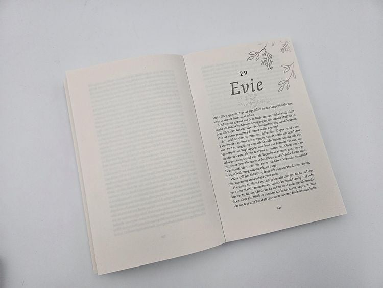Produktbild: Chapters unfinished