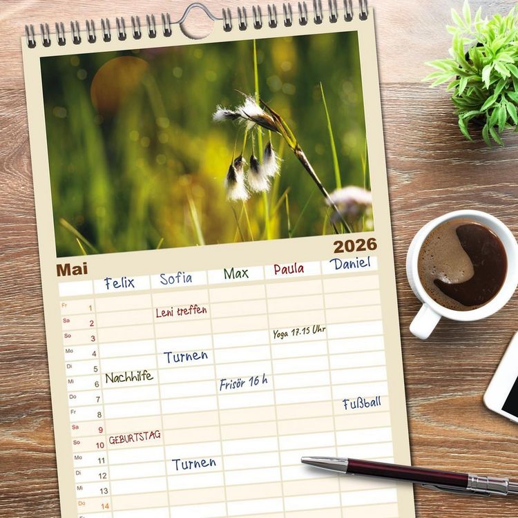 Produktbild: Familienplaner 2026 - Mein Sehnsuchtsort, die Natur mit 5 Spalten (Wandkalender, 21 x 45 cm) CALVENDO