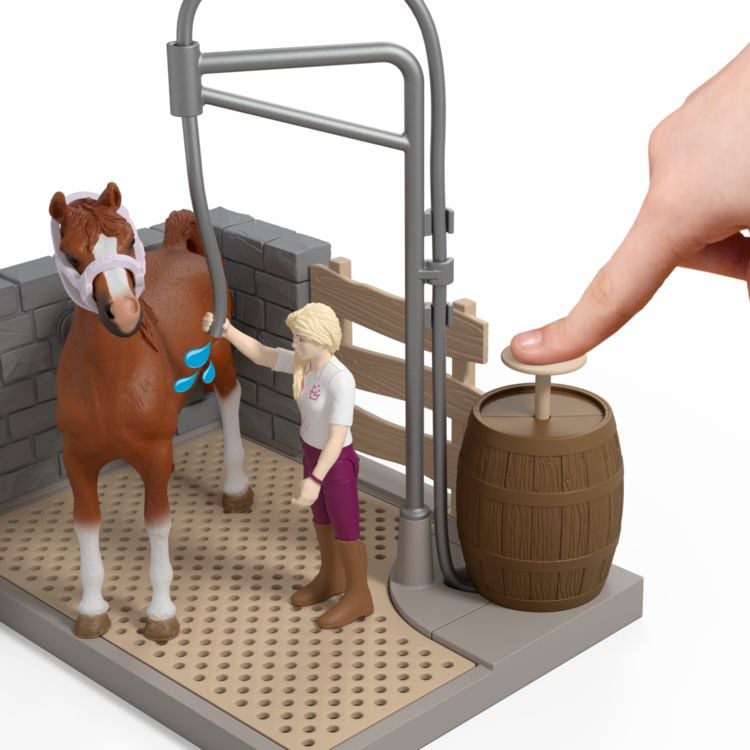 Produktbild: schleich&reg; 42792 - Horse Club, Sofias Horse Wash, Sofias Pferdewaschplatz, 26-teilig, Spielset