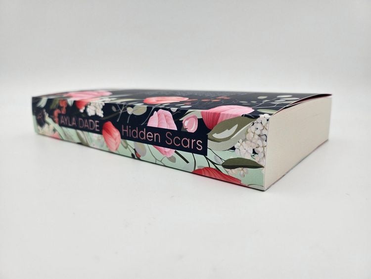 Produktbild: Hidden Scars