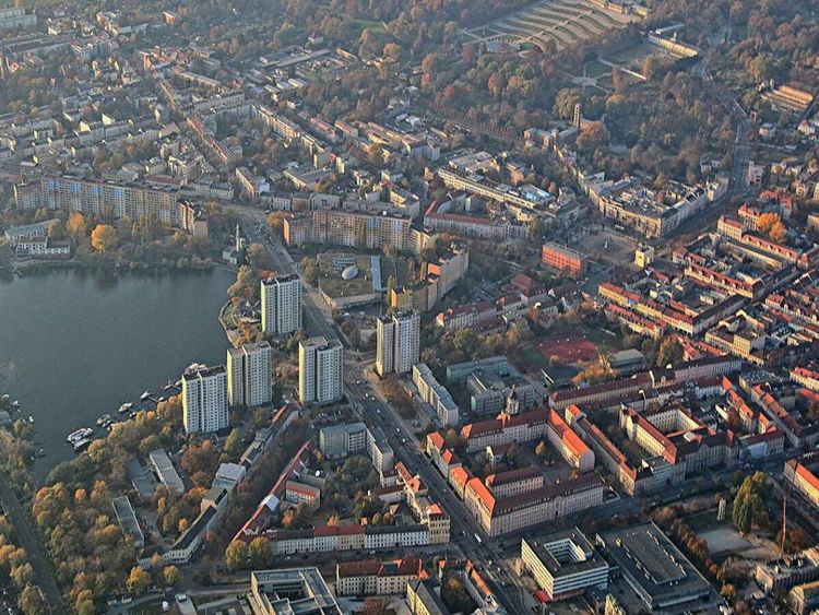 Produktbild: CALVENDO Puzzle Neust&auml;dter Havelbucht und Breite Stra&szlig;e in Potsdam | 1000 Teile Lege-Gr&ouml;&szlig;e 64x48cm Foto-Puzzle f&uuml;r gl&uuml;ckliche Stunden