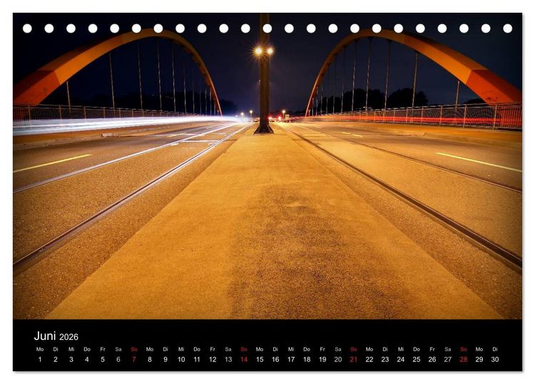 Produktbild: Duisburg Nachtmomente 2026 (Tischkalender 2026 DIN A5 quer), CALVENDO Monatskalender