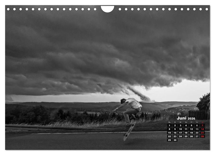 Produktbild: Auf dem Skateboard (Wandkalender 2026 DIN A4 quer), CALVENDO Monatskalender