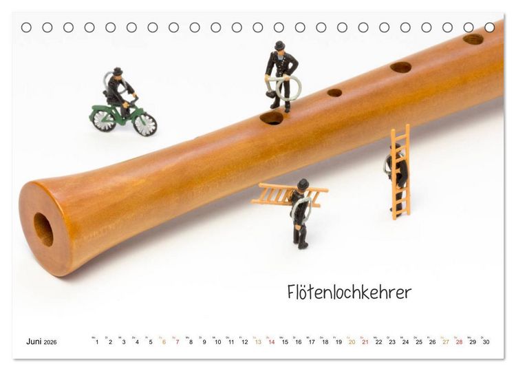 Produktbild: Uhraufzieher ... und andere Mini-Welten (Tischkalender 2026 DIN A5 quer), CALVENDO Monatskalender