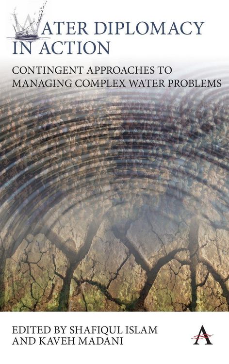 Produktbild: Water Diplomacy in Action