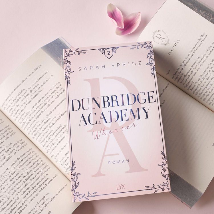 Produktbild: Dunbridge Academy - Whoever