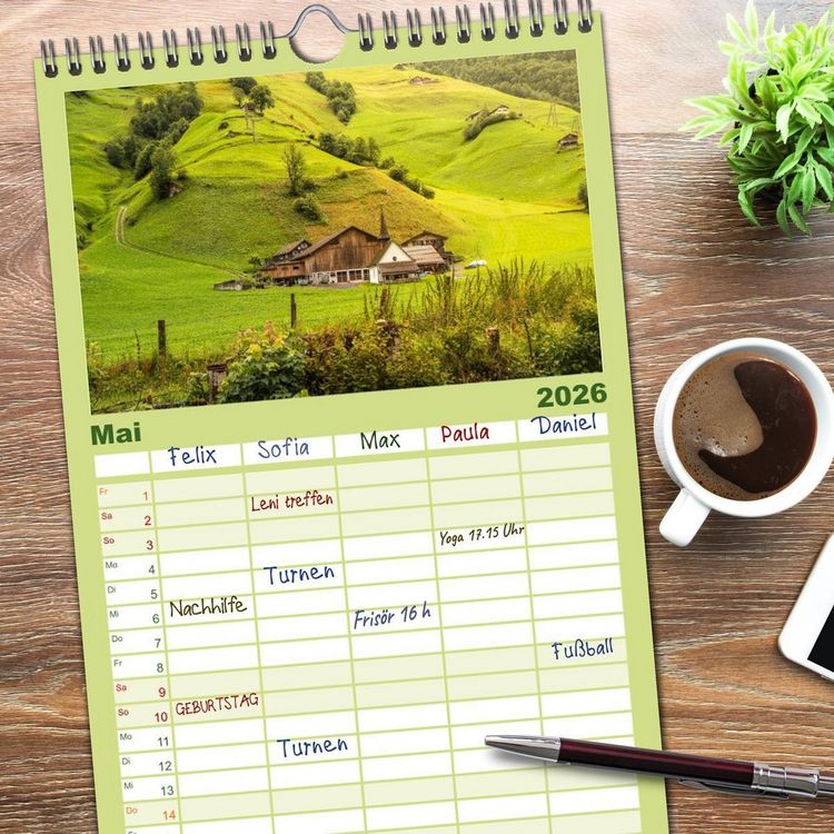Produktbild: Familienplaner 2026 - Schweiz - Die gr&uuml;ne Lunge Europas mit 5 Spalten (Wandkalender, 21 x 45 cm) CALVENDO