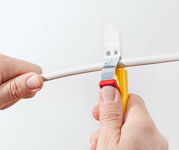 Produktbild: JOKARI Abisoliermesser SECURA No. 28H f&uuml;r Rundkabel passend f&uuml;r Rundkabel Au&szlig;endurchmesser 8,0 - 28,0mm, 5/16 - 1,1/8