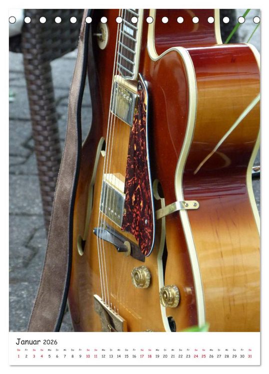 Produktbild: Gitarren Show-Up (Tischkalender 2026 DIN A5 hoch), CALVENDO Monatskalender