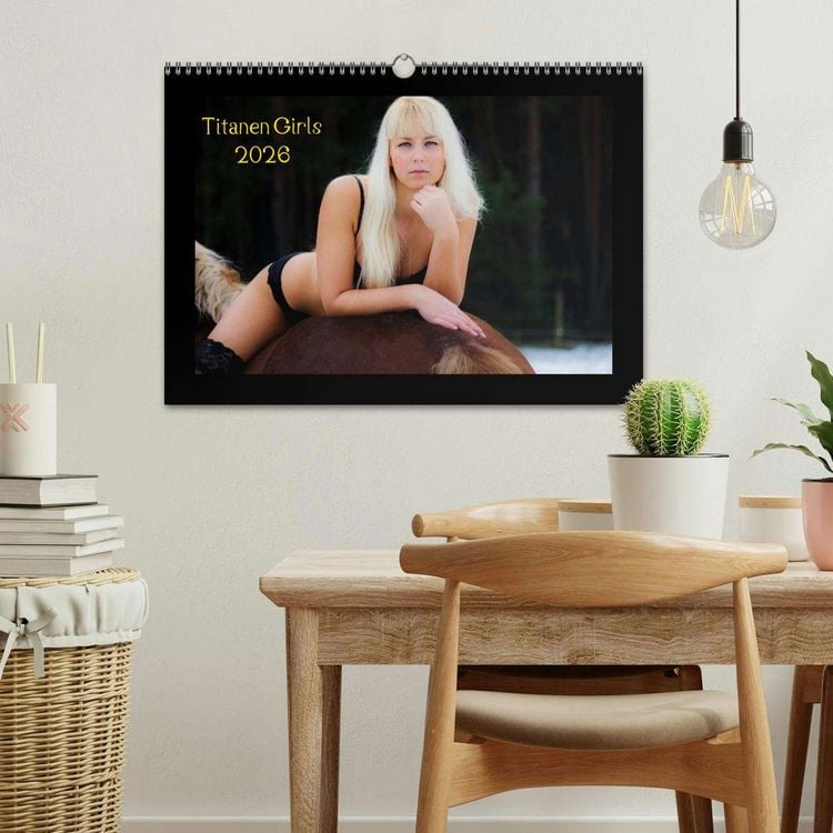 Produktbild: Titanen Girls 2026 - erotische Frauen und starke Pferde (Wandkalender 2026 DIN A3 quer), CALVENDO Monatskalender