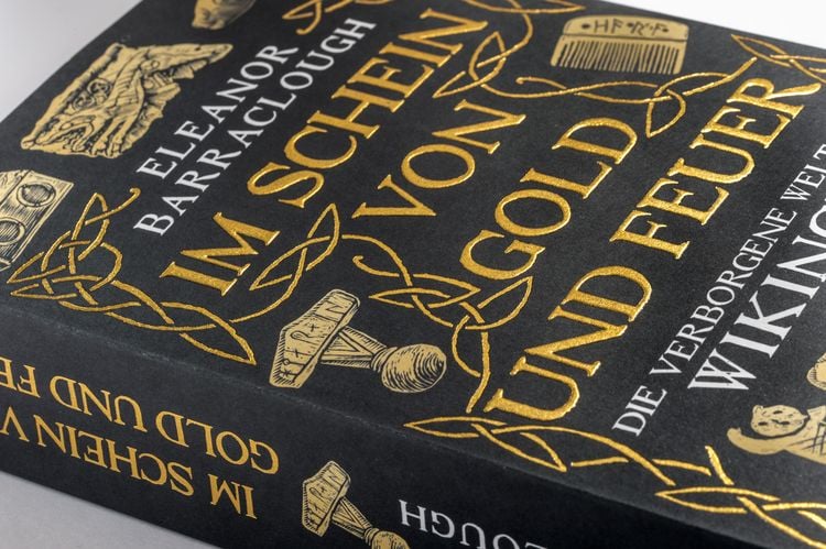 Produktbild: Im Schein von Gold und Feuer