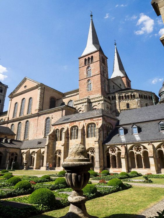 Produktbild: CALVENDO Puzzle Dom und Liebfrauenkirche in Trier | 1000 Teile Lege-Gr&ouml;&szlig;e 64x48cm Foto-Puzzle f&uuml;r gl&uuml;ckliche Stunden
