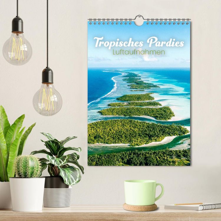 Produktbild: Tropisches Paradies Luftaufnahmen (Wandkalender 2026 DIN A4 hoch), CALVENDO Monatskalender