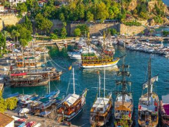 Produktbild: CALVENDO Puzzle T&uuml;rkey, Antalya: Altes Marine Kaleici in der Innenstadt | 1000 Teile Lege-Gr&ouml;&szlig;e 64x48cm Foto-Puzzle f&uuml;r gl&uuml;ckliche Stunden