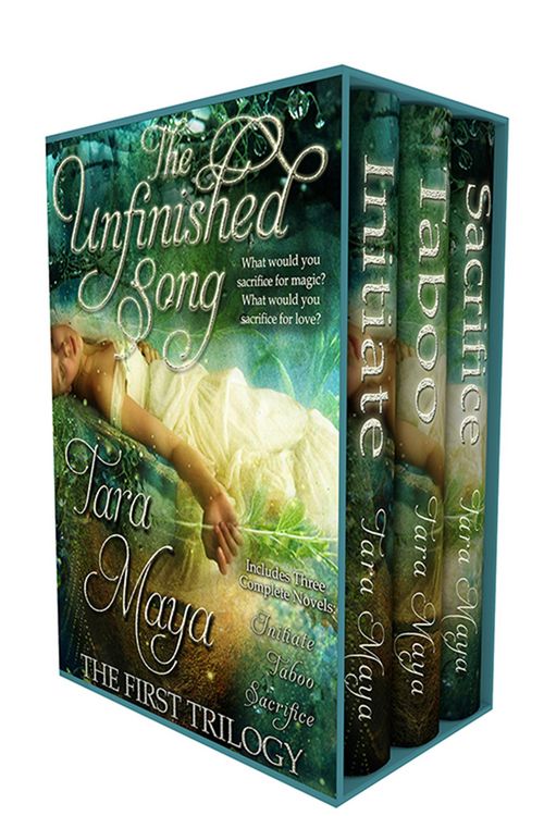 Produktbild: The Unfinished Song - The First Trilogy