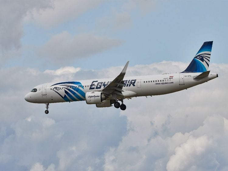 Produktbild: CALVENDO Puzzle SU-GFU - Egypt Air - Airbus A321neo - Frankfurt Airport | 1000 Teile Lege-Gr&ouml;&szlig;e 64x48cm Foto-Puzzle f&uuml;r gl&uuml;ckliche Stunden