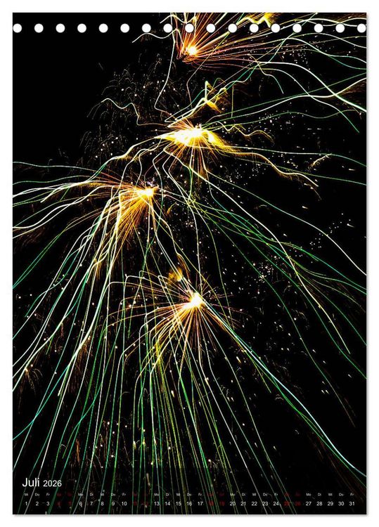 Produktbild: FEUERWERK - Lichtspiele (Tischkalender 2026 DIN A5 hoch), CALVENDO Monatskalender