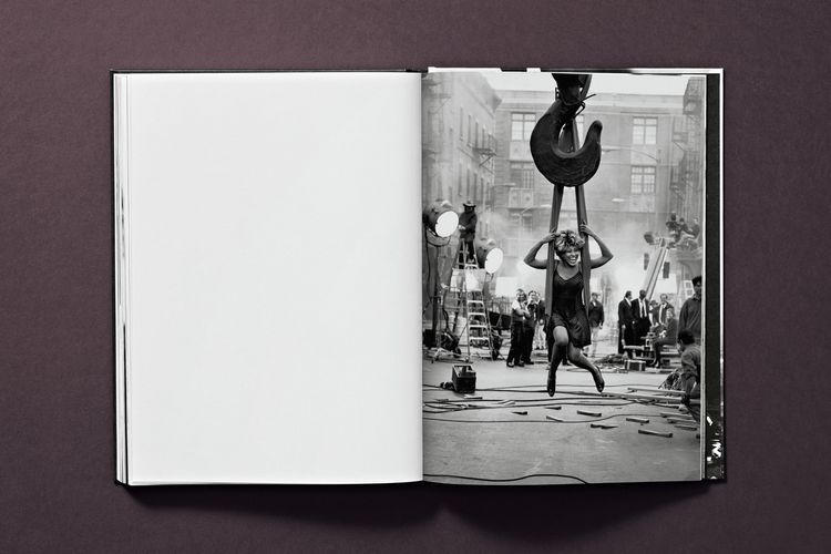 Produktbild: Tina Turner by Peter Lindbergh