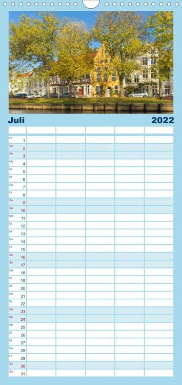 Produktbild: Familienplaner Ansichten der L&uuml;becker Altstadtinsel (Wandkalender 2022 , 21 cm x 45 cm, hoch)