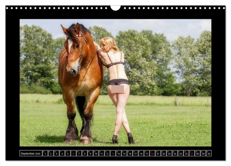 Produktbild: Titanen Girls 2026 - erotische Frauen und starke Pferde (Wandkalender 2026 DIN A3 quer), CALVENDO Monatskalender