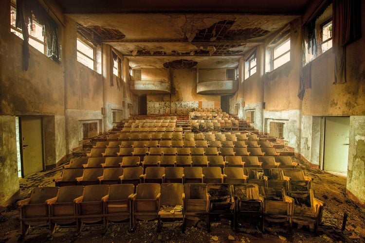 Produktbild: Zwischen den Welten